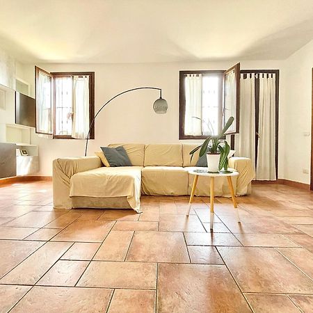 Green Terrace Retreat- Milan Bergamo Камбиаго Екстериор снимка