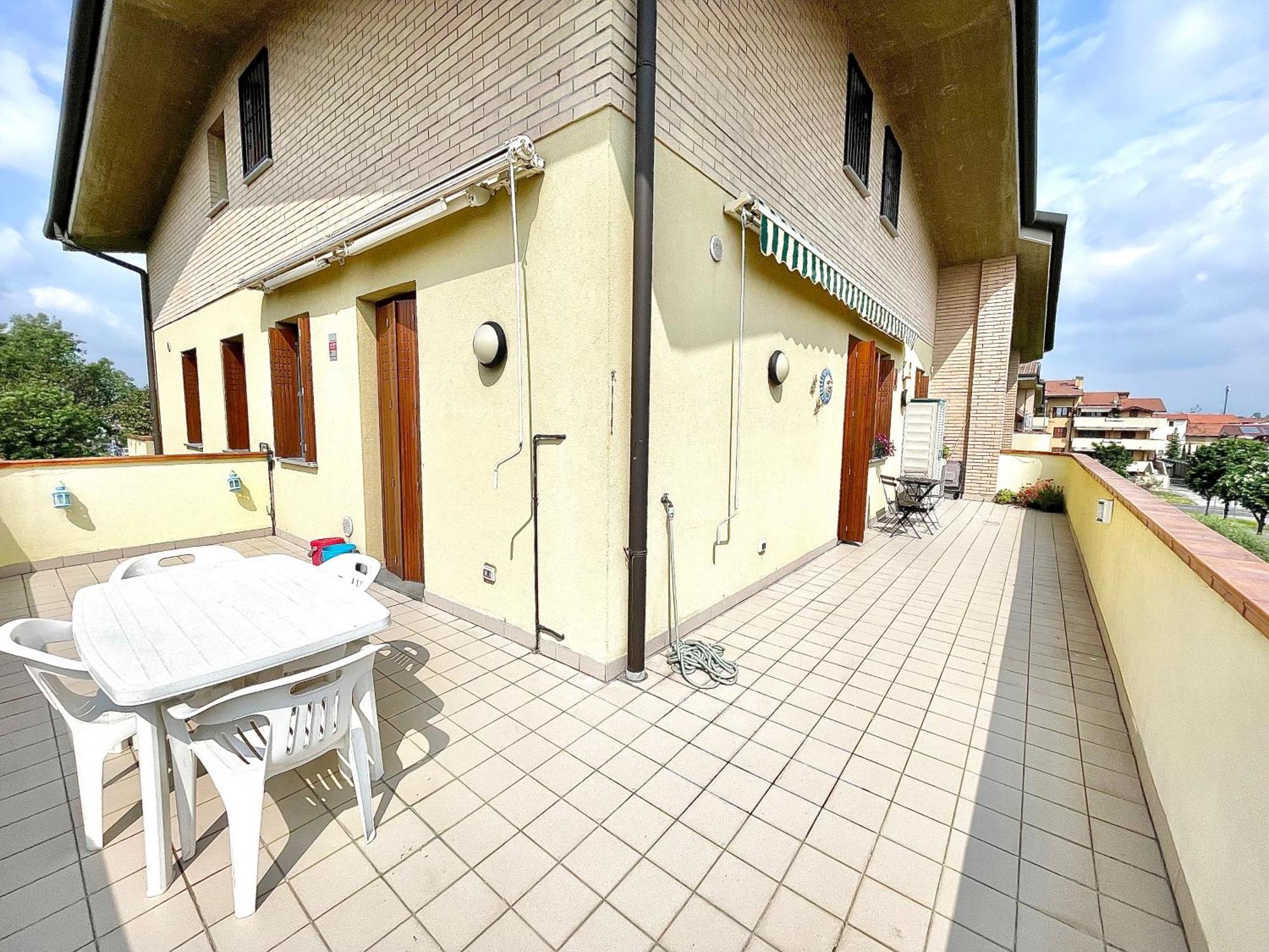 Green Terrace Retreat- Milan Bergamo Камбиаго Екстериор снимка